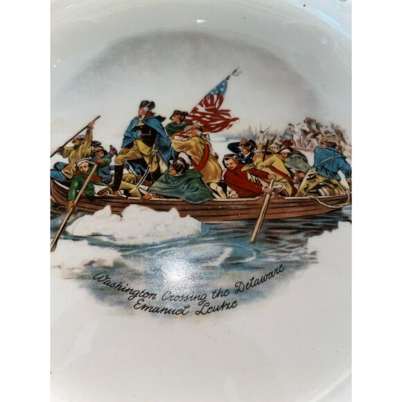 Vintage Emanuel Leutze Ceramic Ashtray With Washington Crossing The Delaware Des - Picture 2 of 3